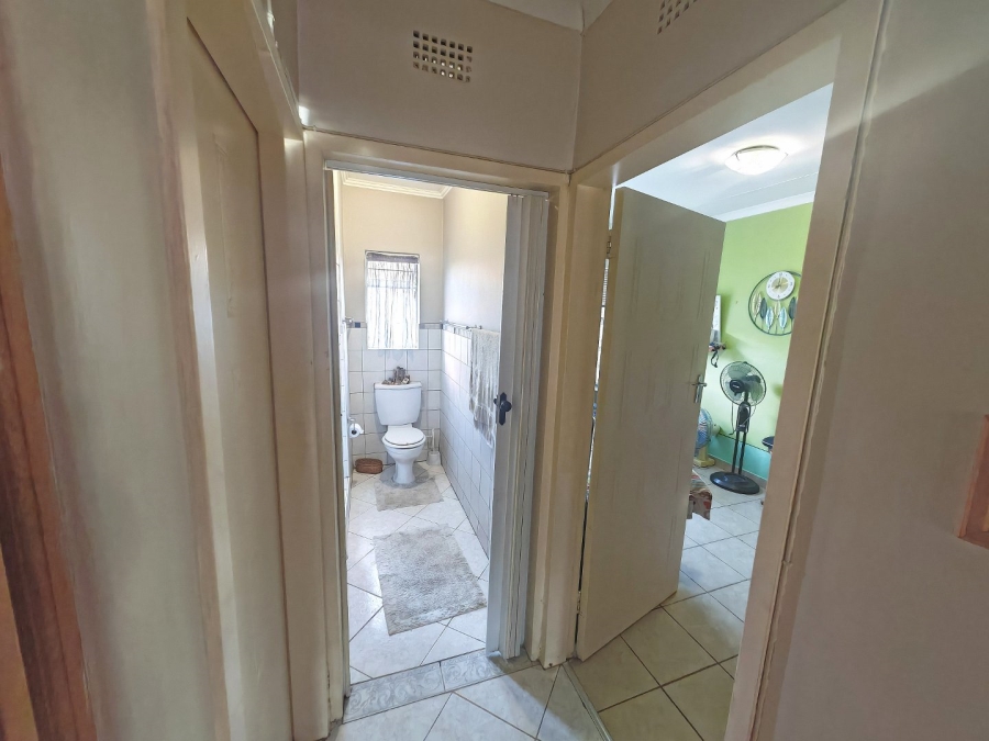 2 Bedroom Property for Sale in Pellissier Free State